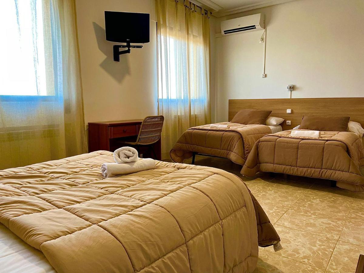 Hostal Torresmancha لاغوارديا المظهر الخارجي الصورة