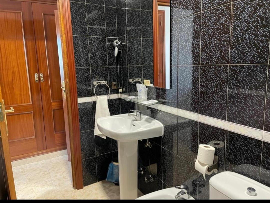 Hostal Torresmancha لاغوارديا المظهر الخارجي الصورة