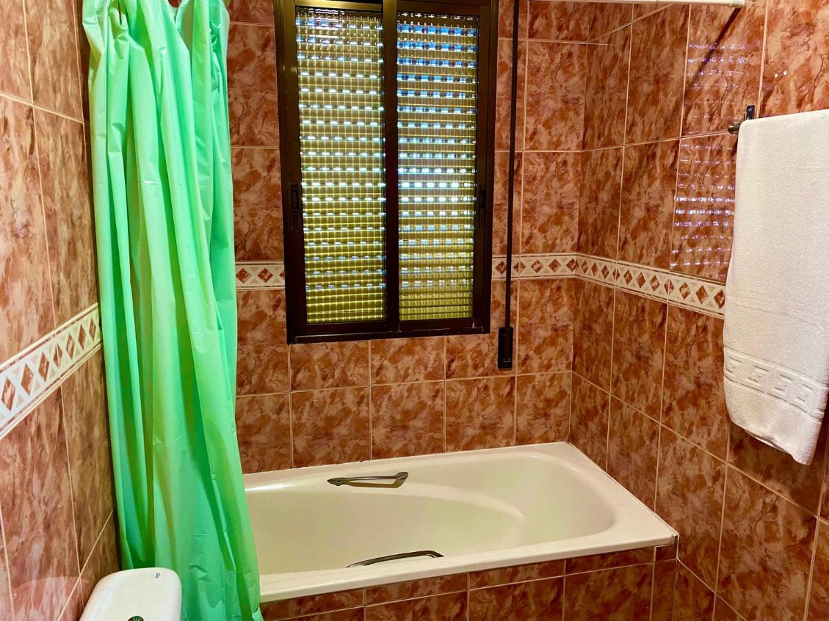 Hostal Torresmancha لاغوارديا المظهر الخارجي الصورة
